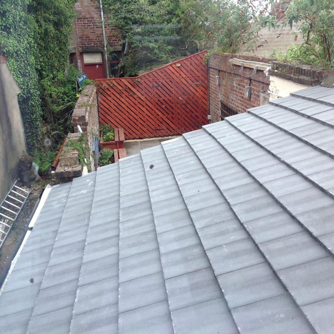 Preston emergency roofers — Photos 2